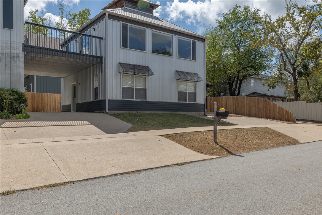 main property photo 30
