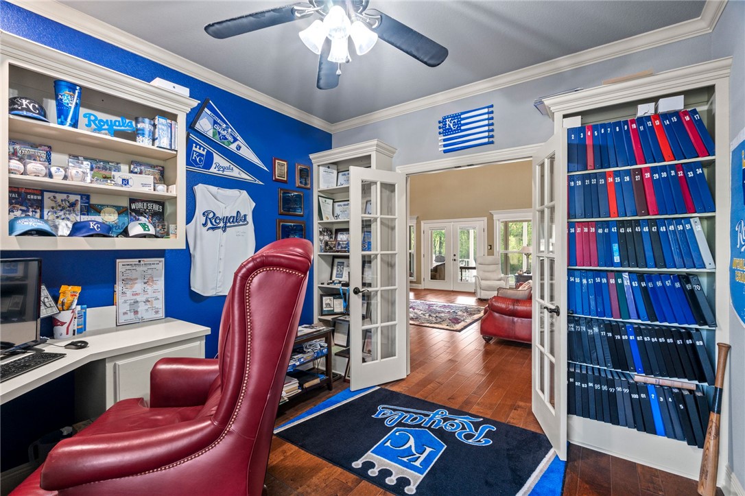 main property photo 36