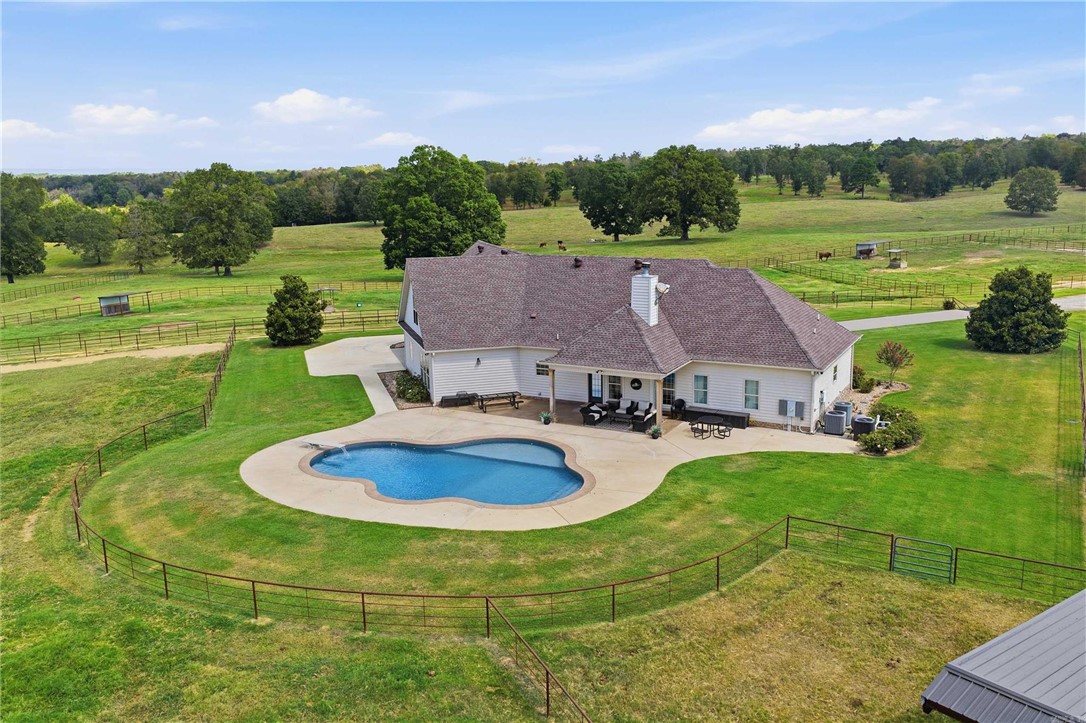 main property photo 31