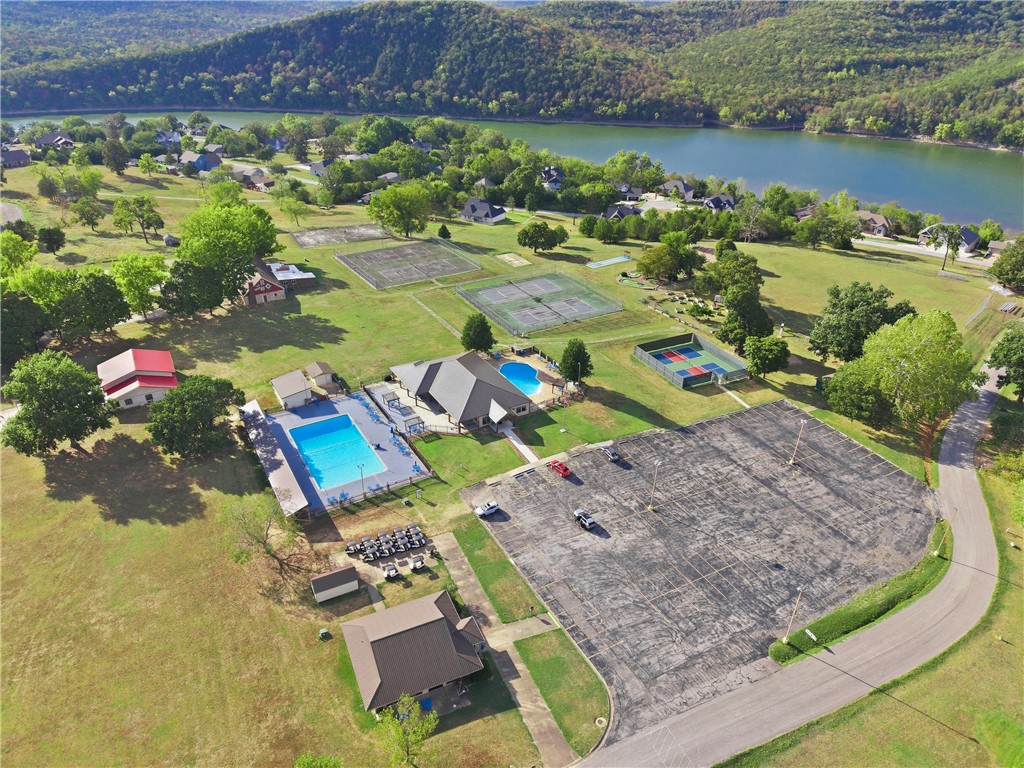 main property photo 26