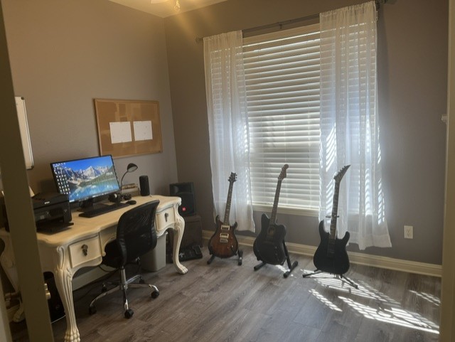 main property photo 40