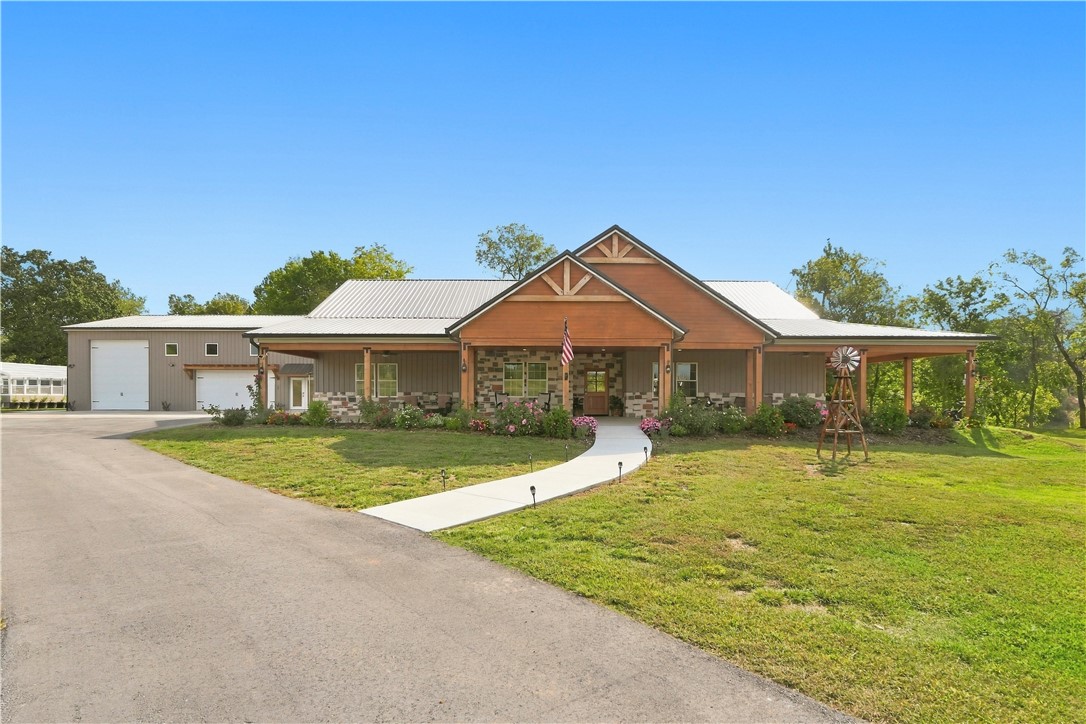 main property photo 1