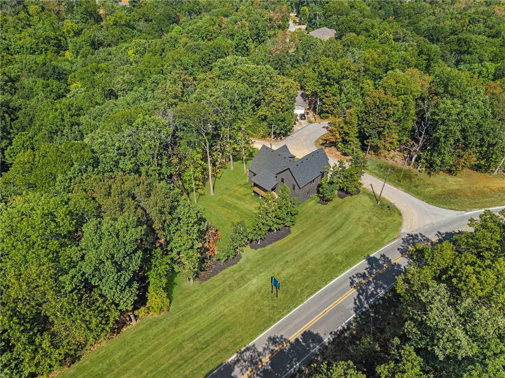 main property photo 33