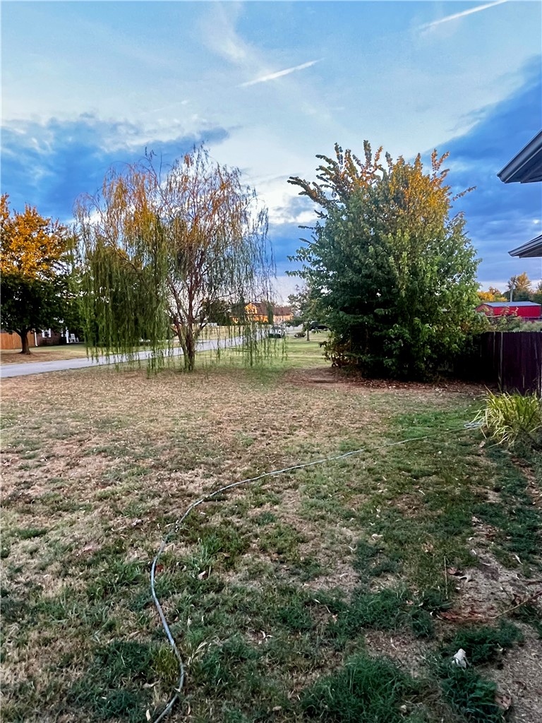 main property photo 12