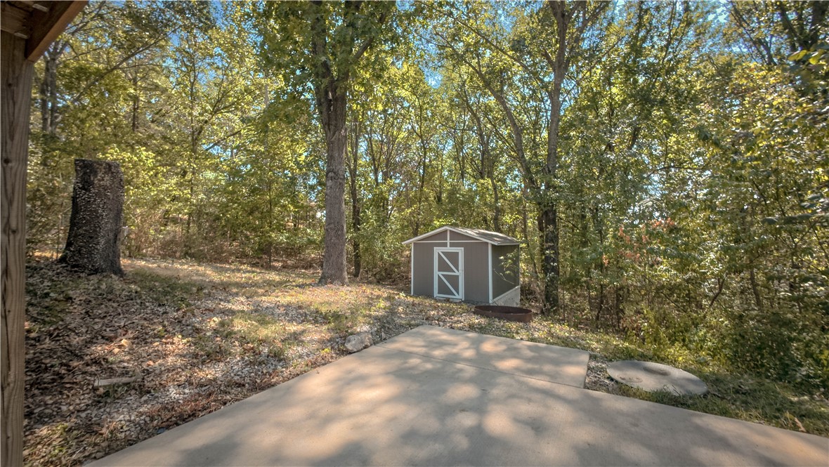 main property photo 27