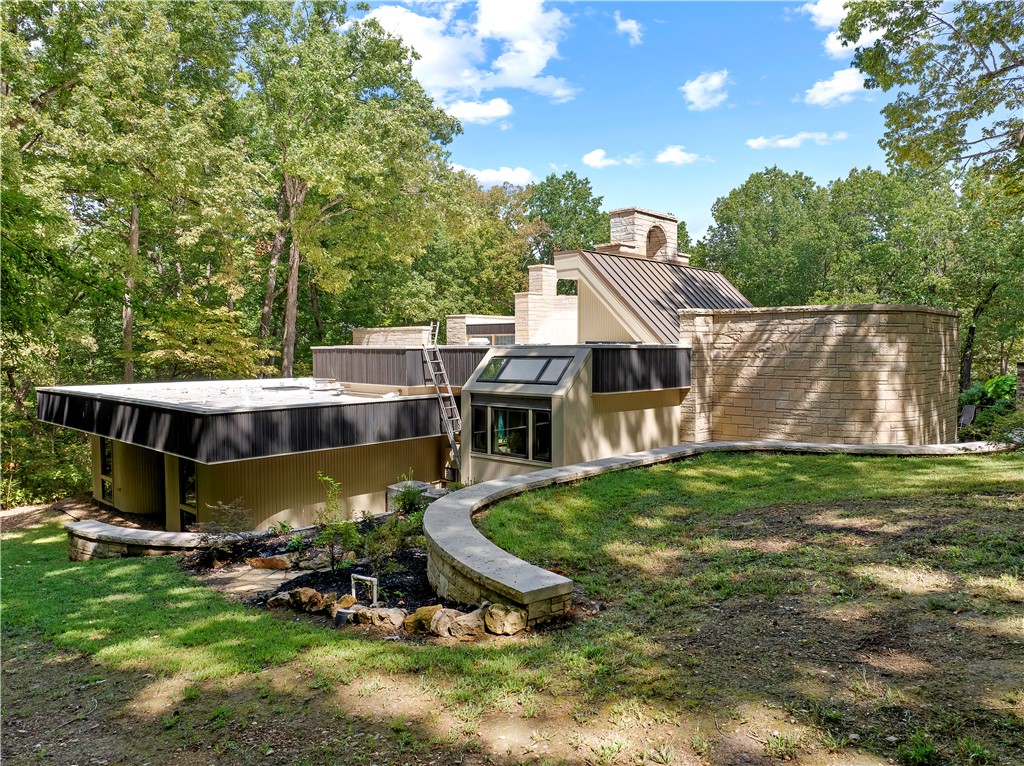 main property photo 48
