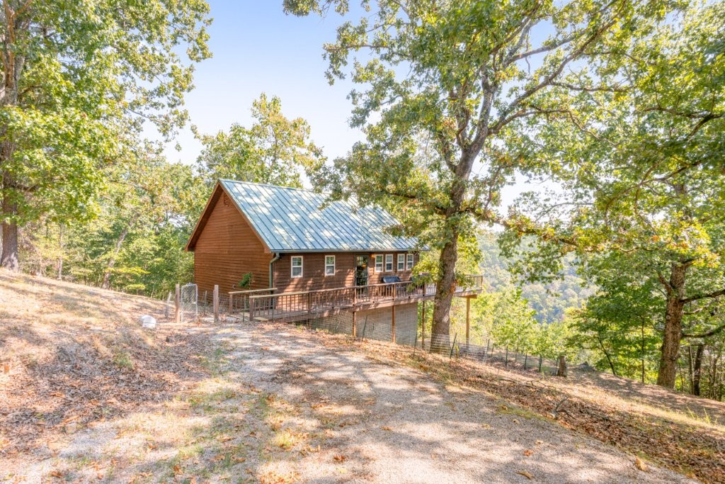 main property photo 36