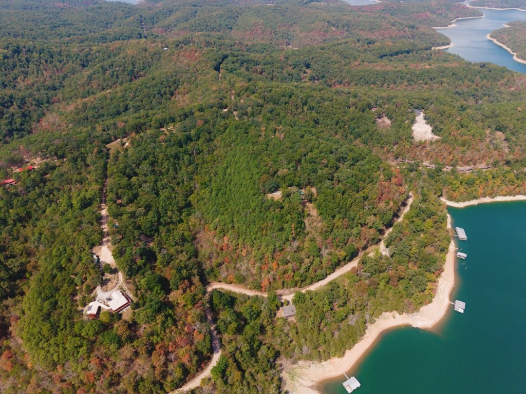 main property photo 41
