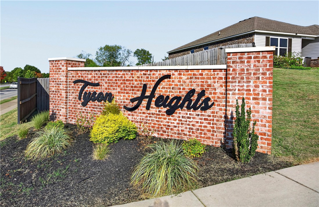 main property photo 23