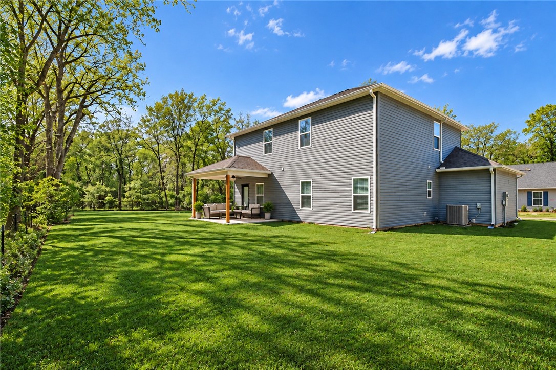 main property photo 27