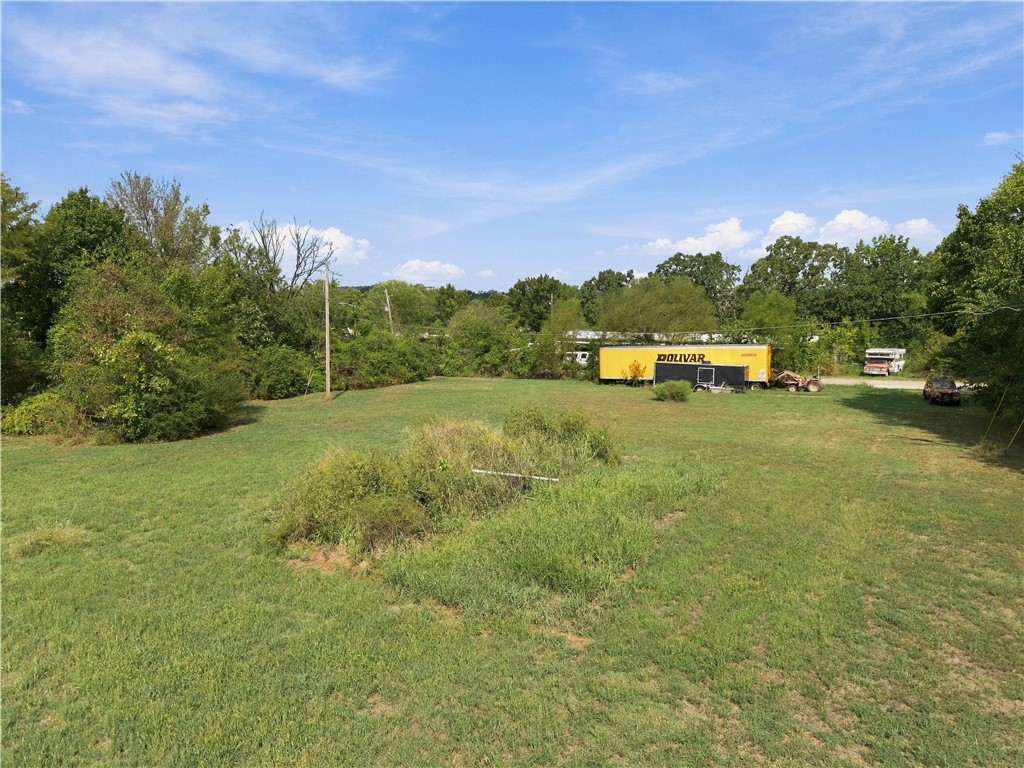 main property photo 10