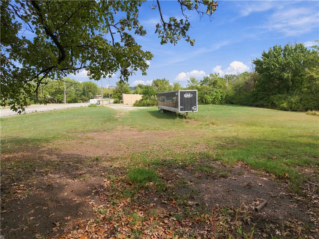 main property photo 12