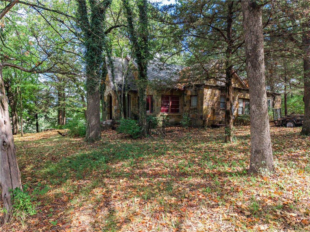 main property photo 25