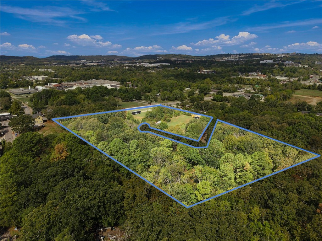 main property photo 8