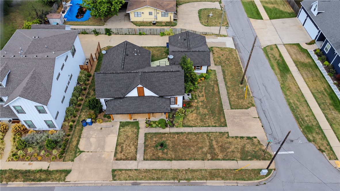 main property photo 37