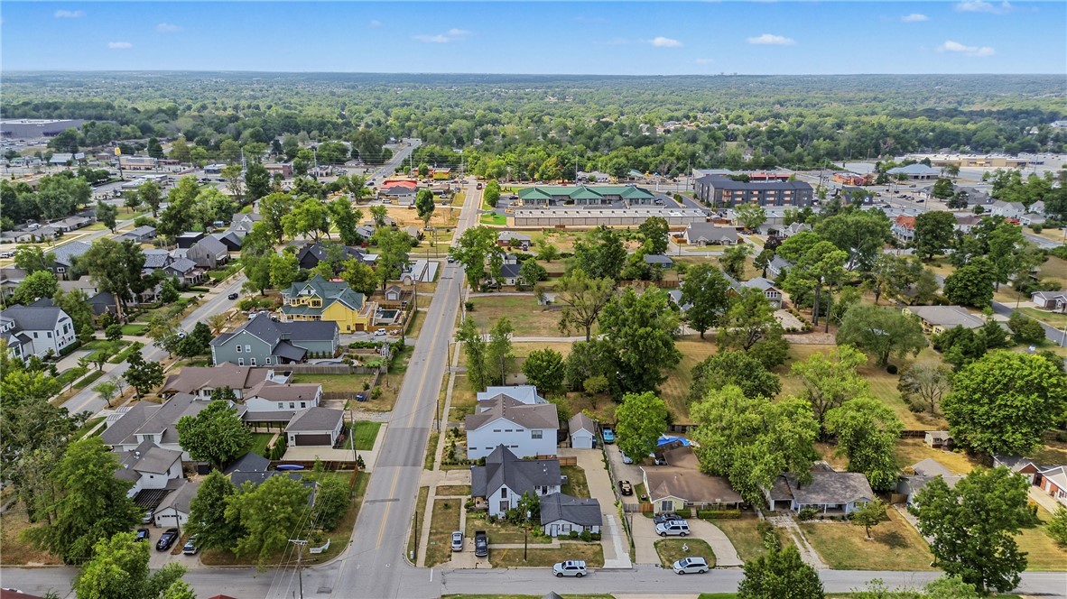 main property photo 39