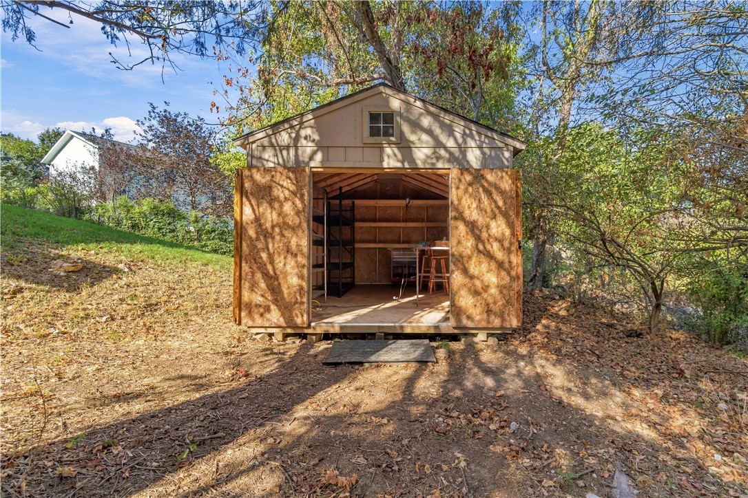 main property photo 26
