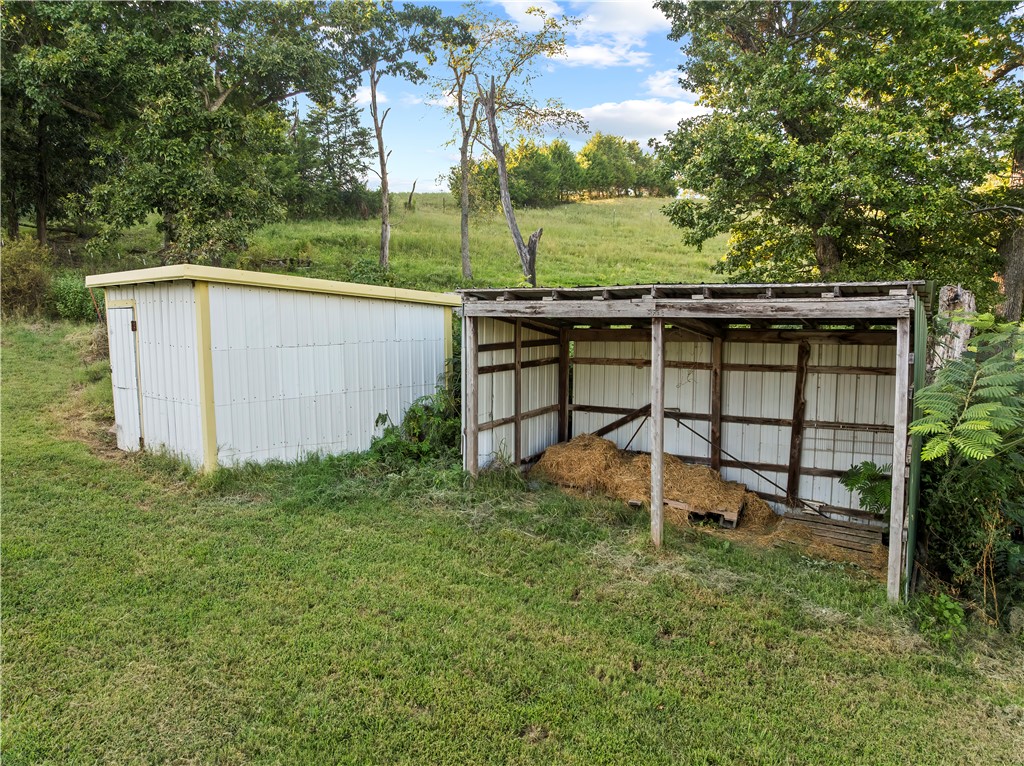 main property photo 45
