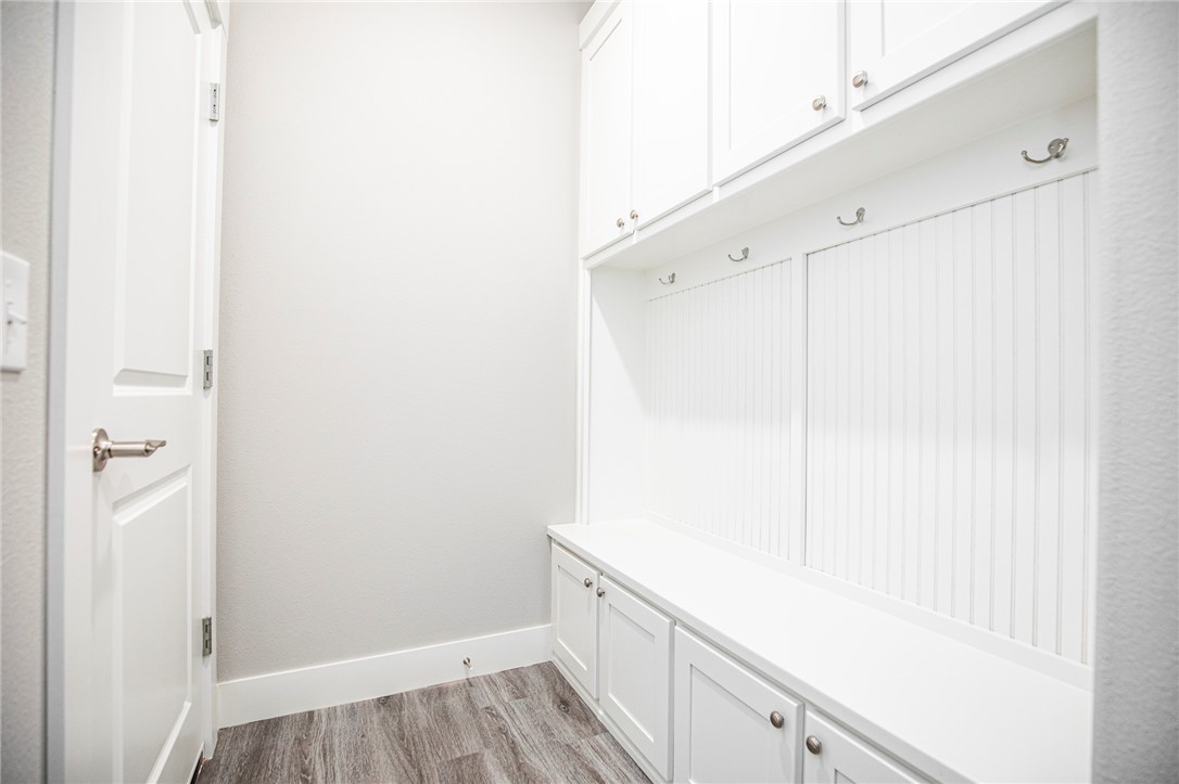 property viewer photo 12