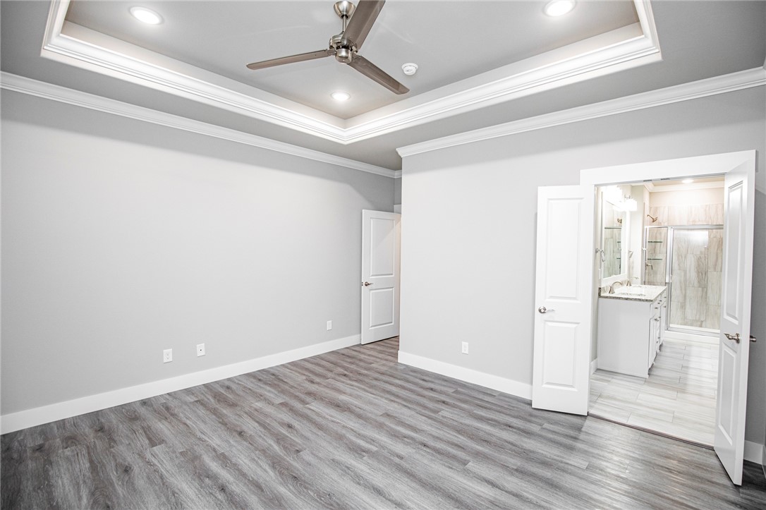 property viewer photo 19