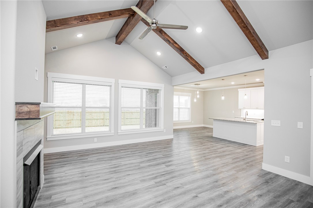 property viewer photo 6