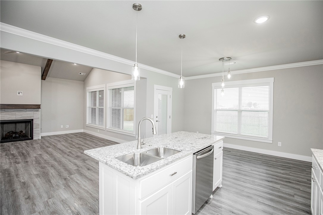 property viewer photo 9