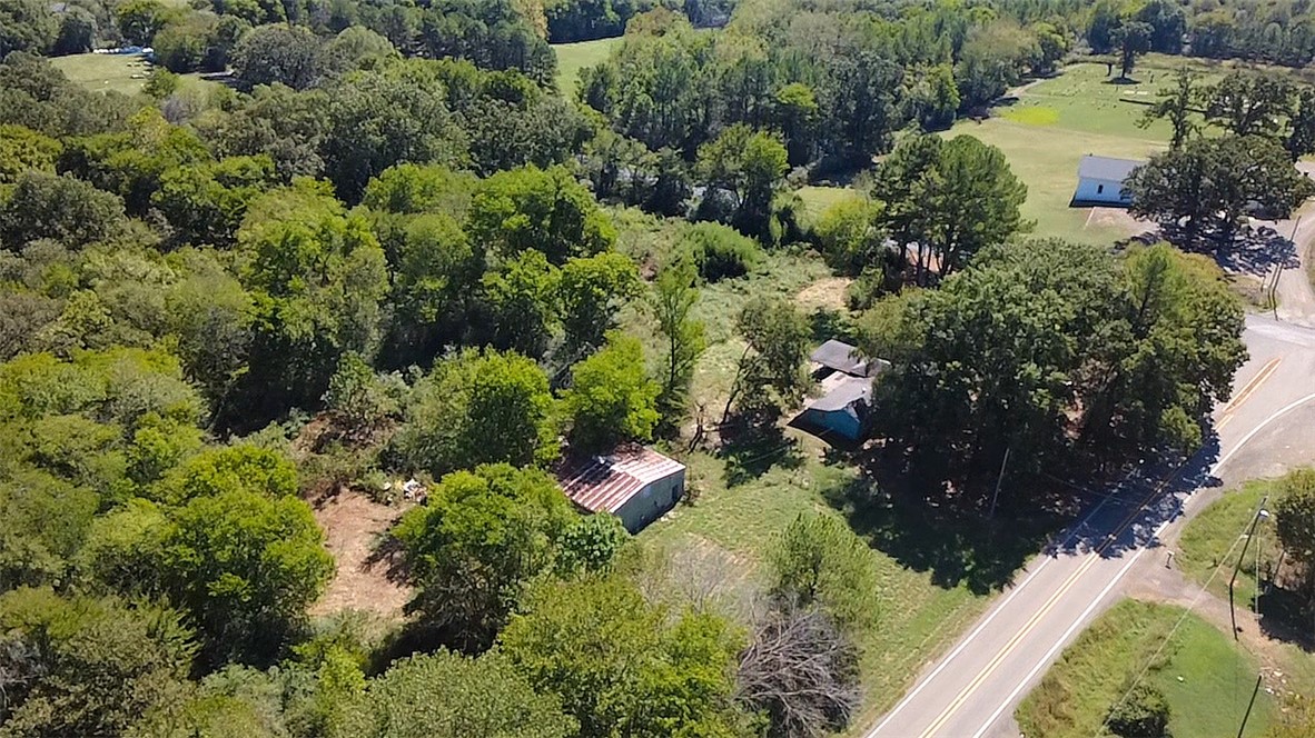 main property photo 9