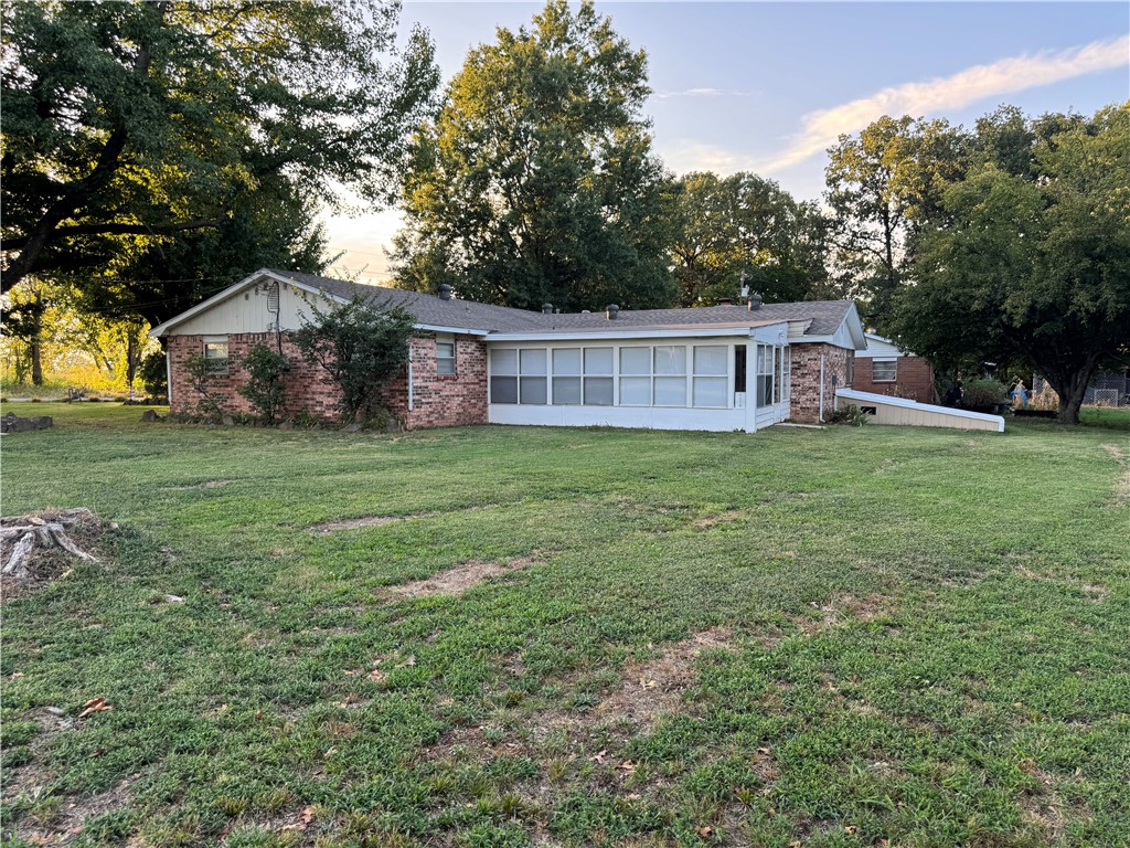 main property photo 28