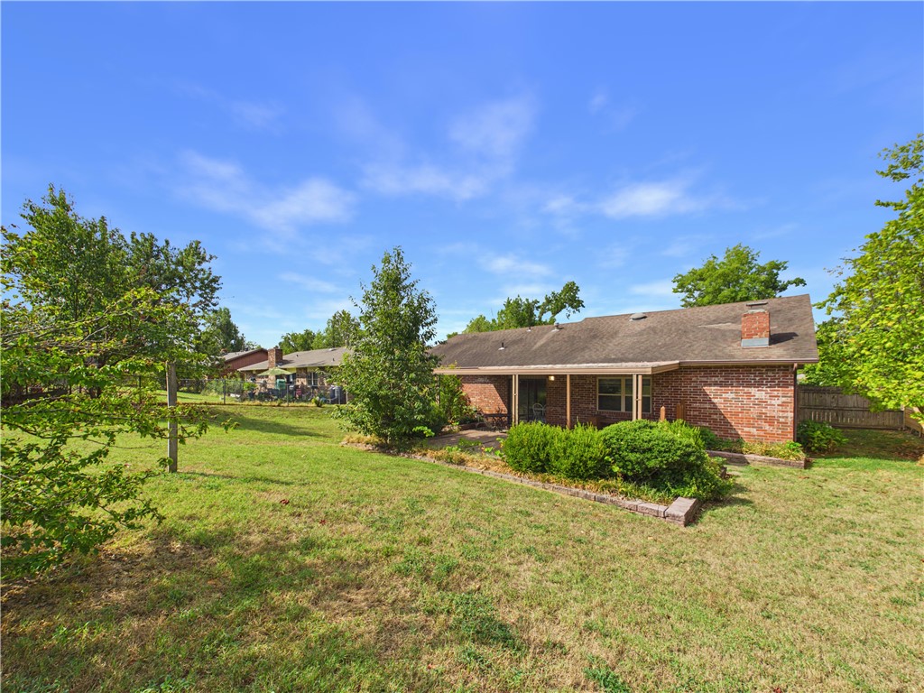 main property photo 38