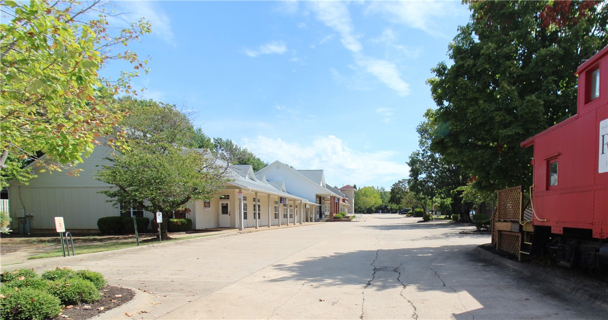 main property photo 4