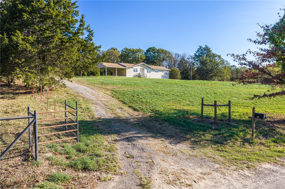 main property photo 39