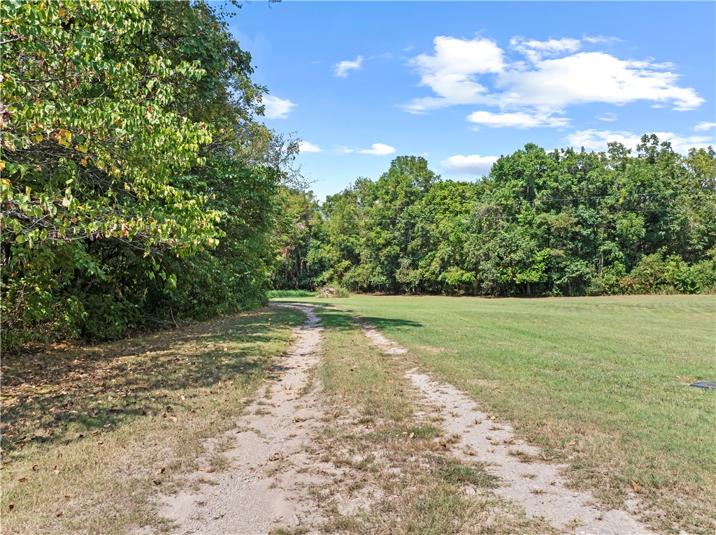 main property photo 36