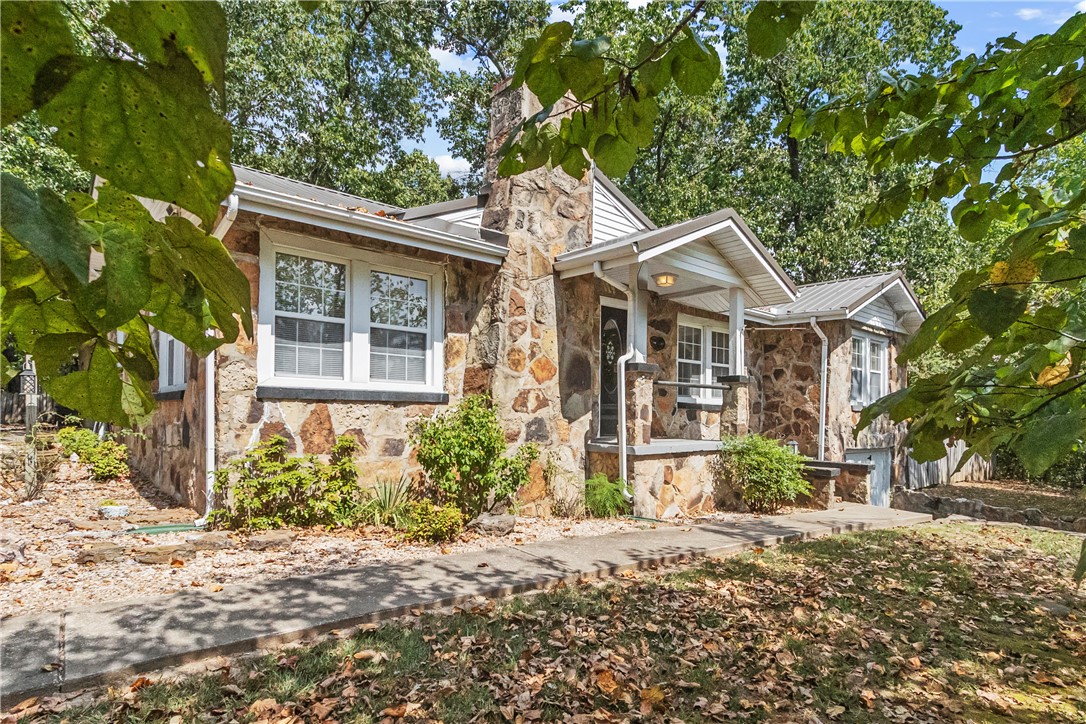 main property photo 50
