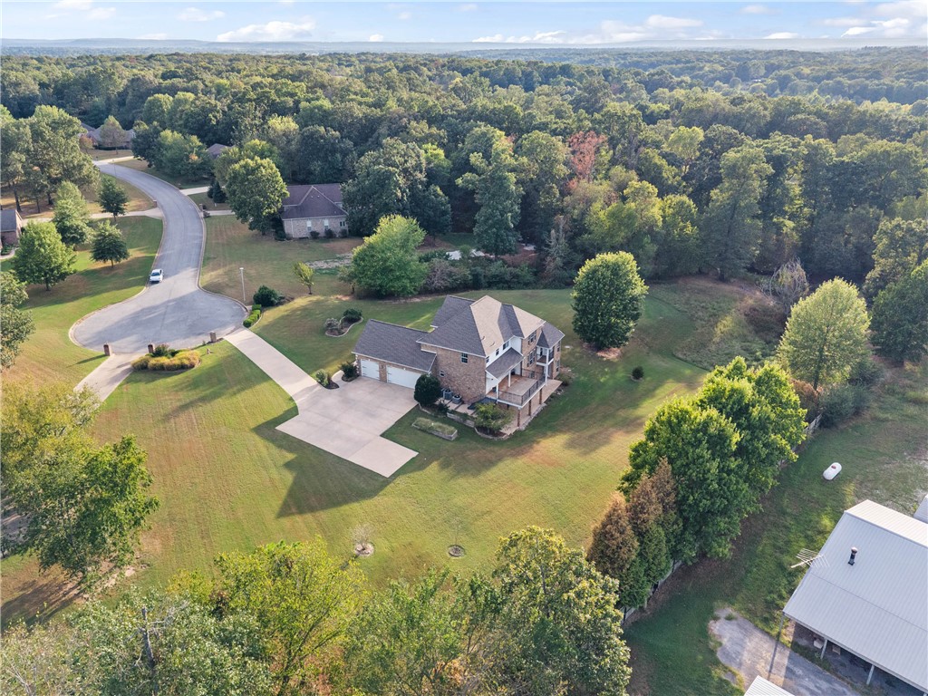 main property photo 6
