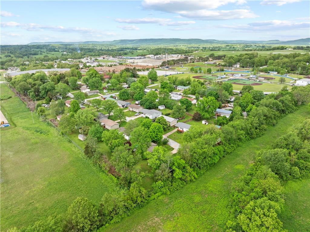 main property photo 17