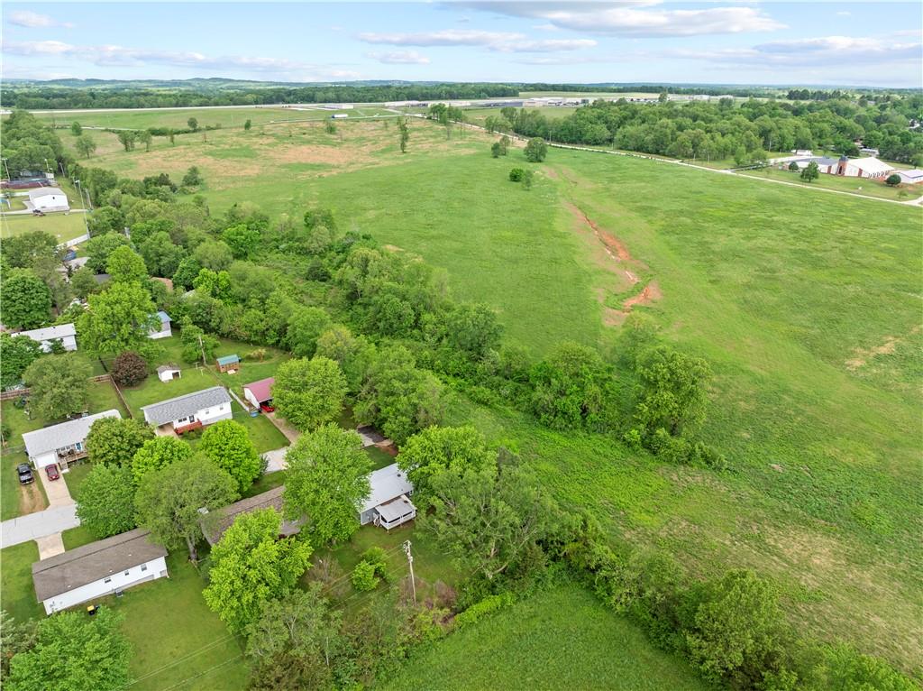 main property photo 18