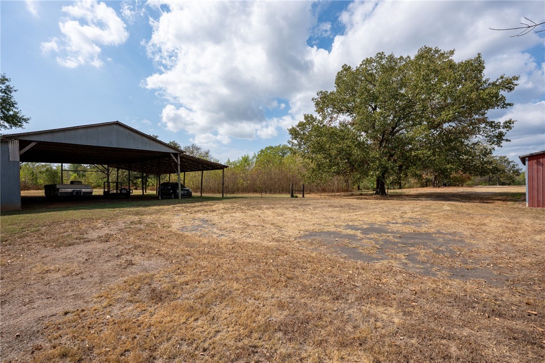 main property photo 44