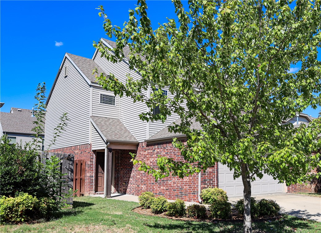 main property photo 22