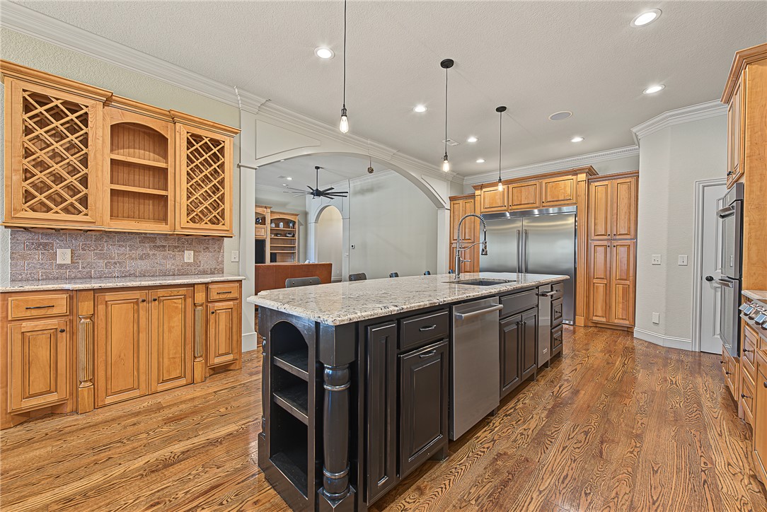 main property photo 5
