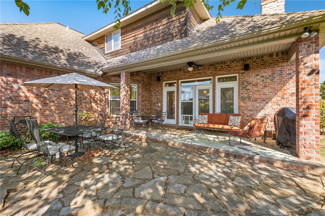 main property photo 15