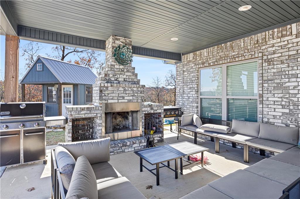 main property photo 39