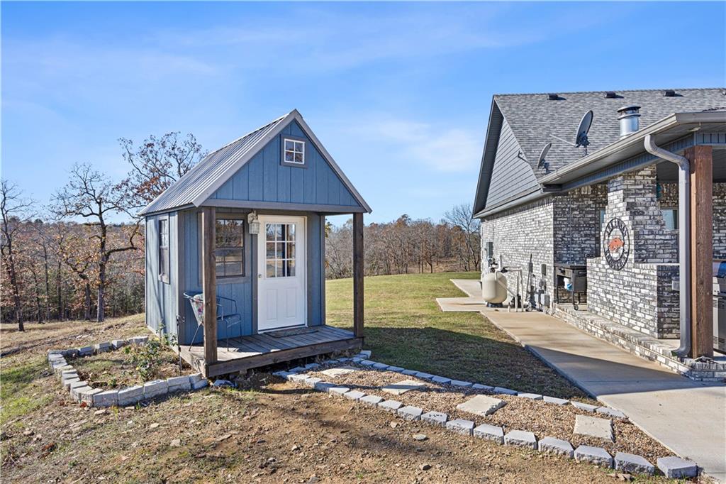 main property photo 44