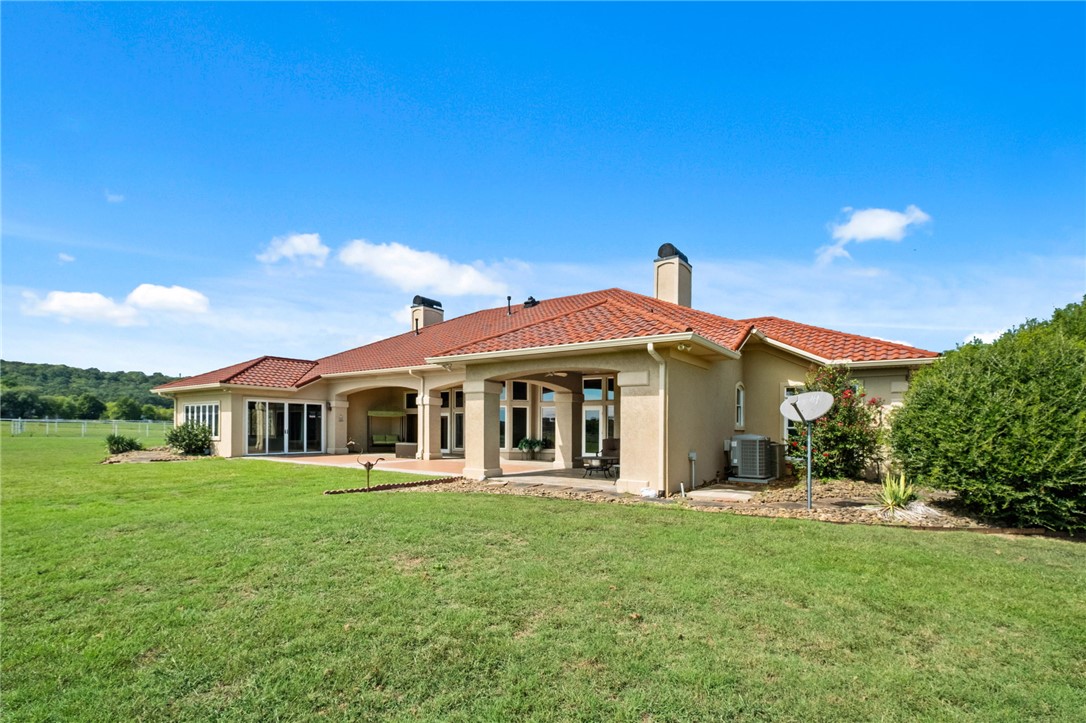 main property photo 40