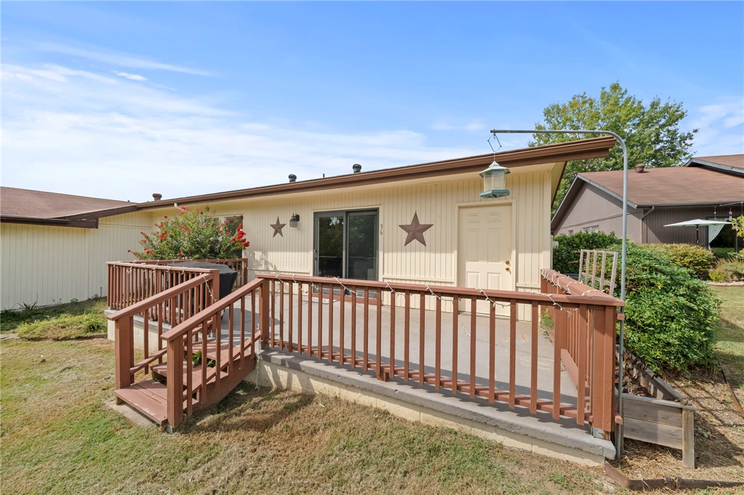 main property photo 30