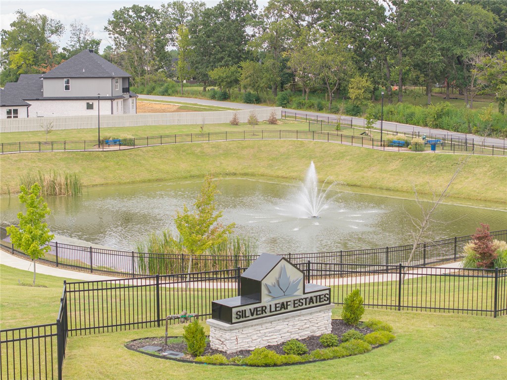 main property photo 6