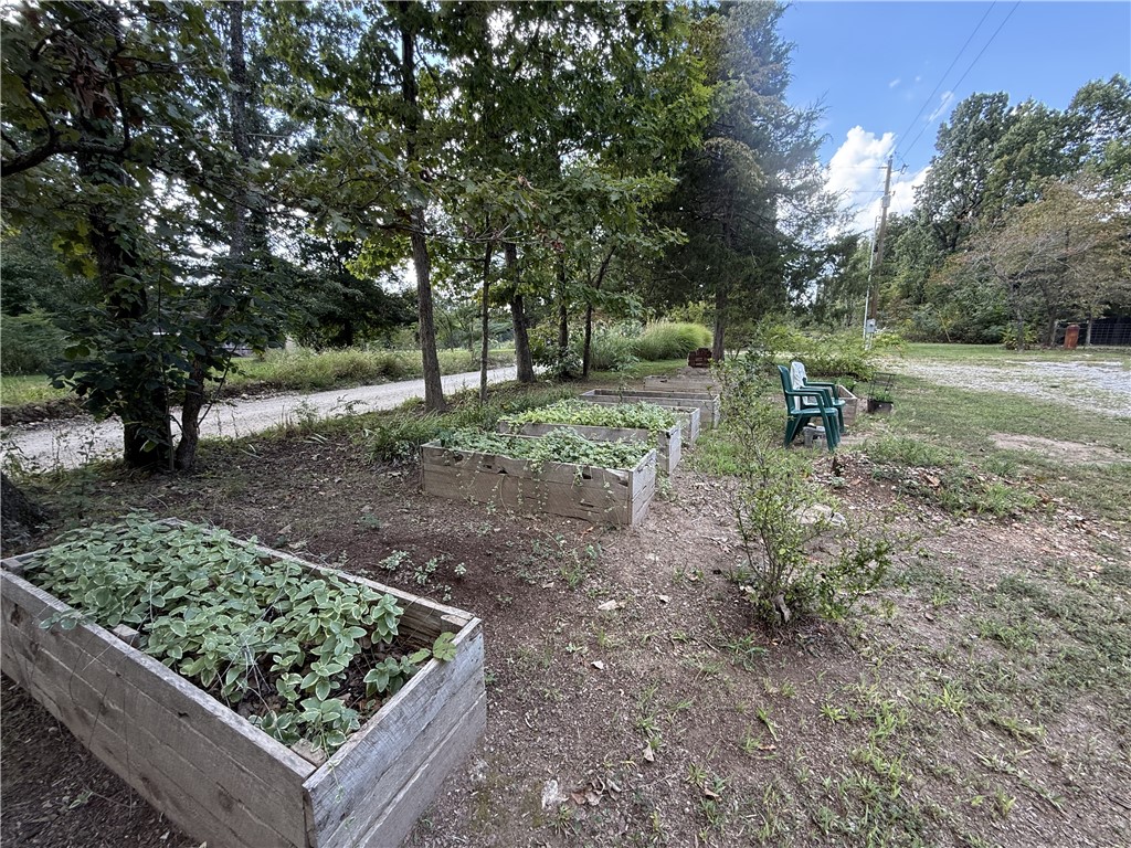 main property photo 47
