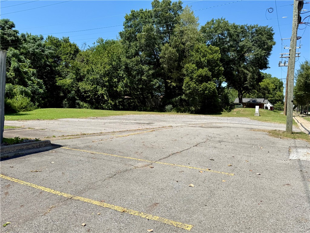 main property photo 18