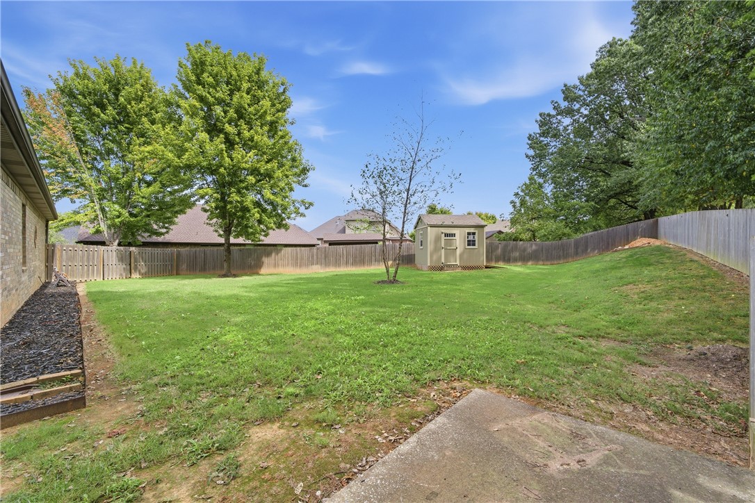 main property photo 39
