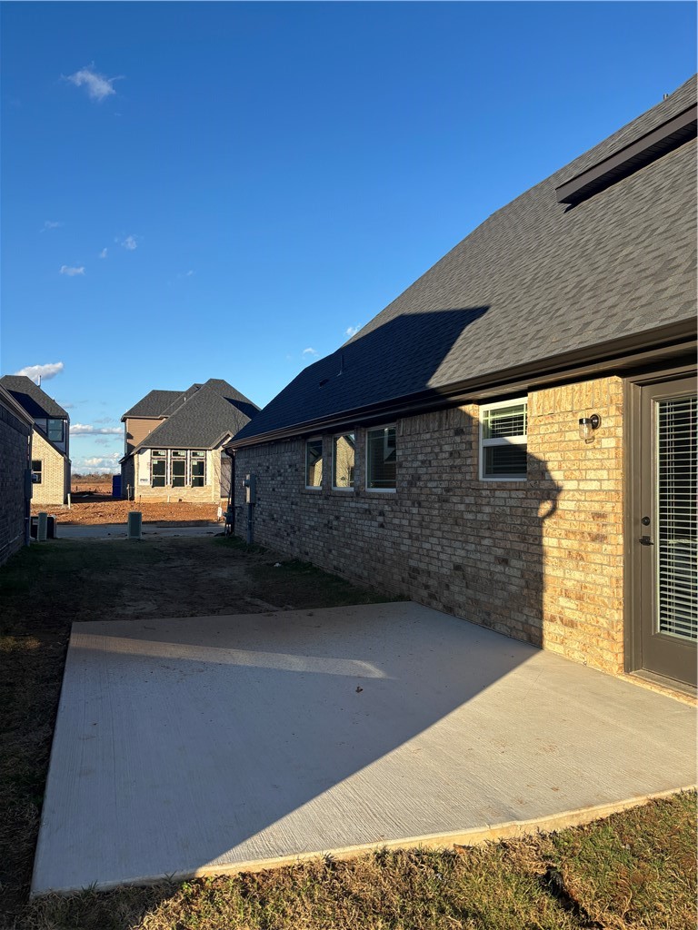 main property photo 16