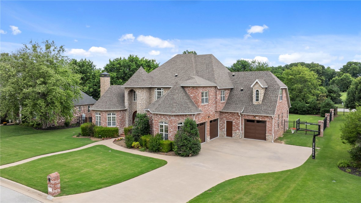 main property photo 6